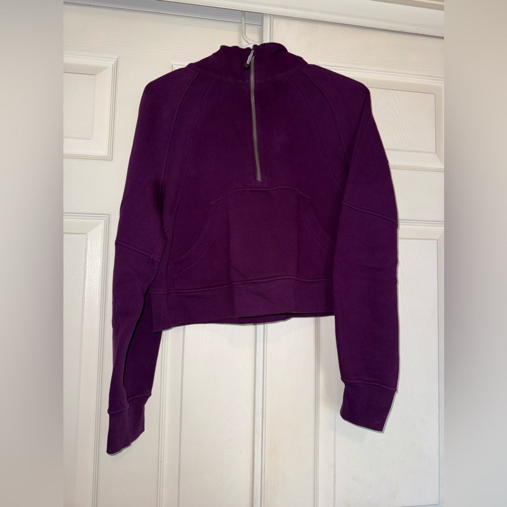 Scuba oversized half-zip hoodie size XS/S in dramatic magenta